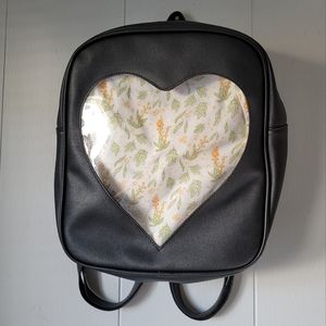 Black heart ita backpack